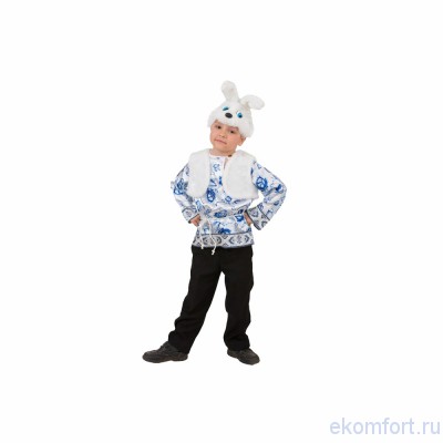 Карнавальный костюм &quot;Зайчонок Ванятка&quot; Нарядная рубашка в Русском стиле костюма "Зайчонок Ванятка" украсит любой праздник Вашего ребенка.​
​В комплект входит:шапочка, жилетка, рубашка с пояском.
​Размеры: 26, 28, 30, 32 ​
​Артикул: 5003​